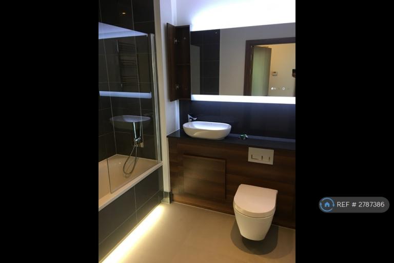 1 bedroom flat in Mill Pond Road, Dartford, DA1 (1 bed) (#2787386)