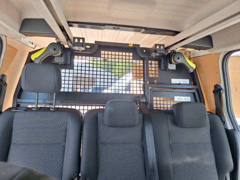 VAUXHALL COMBO 1.5 Turbo D 2300 Edition 5 seat crew combi van White Manual Diese