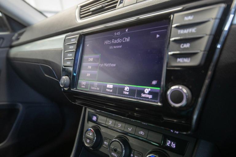 2016 Skoda Superb 2.0 TDI CR SE Technology 5dr ESTATE DIESEL Manual