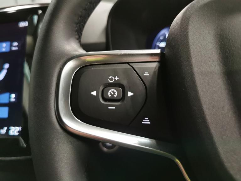 2022 Volvo XC40 1.5h T5 Recharge 10.7kWh Ultimate Bright SUV 5dr Petrol Plug-in Hybrid Auto Suv P...