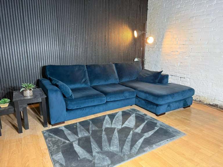 New Stock! HIGH STREET BRAND DFS Navy Plush Corner Sofa