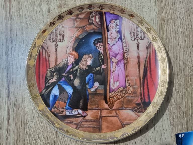 Harry Potter compton & woodhouse plate "pig snout"