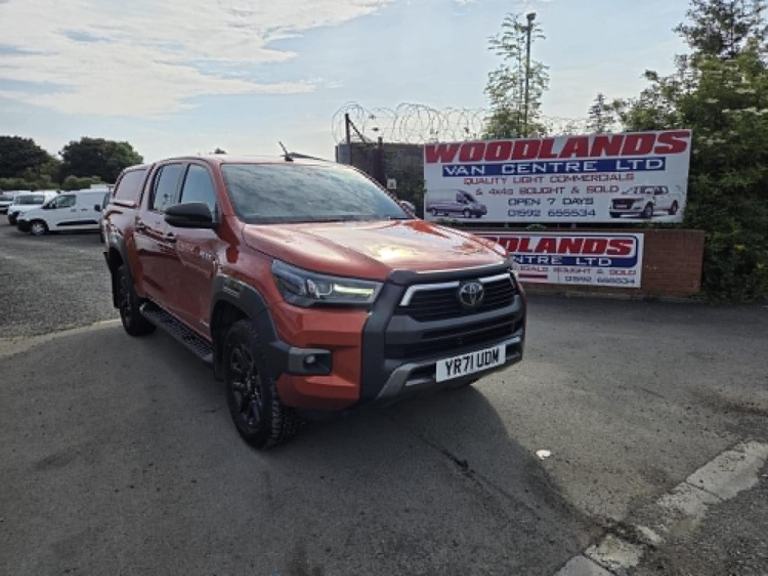 2021 ON 71 PLATE TOYOTA HILUX INVINCIBLE X D4D 4X4 D-CAB PICKUP 3.8TD ULEZ FREE 