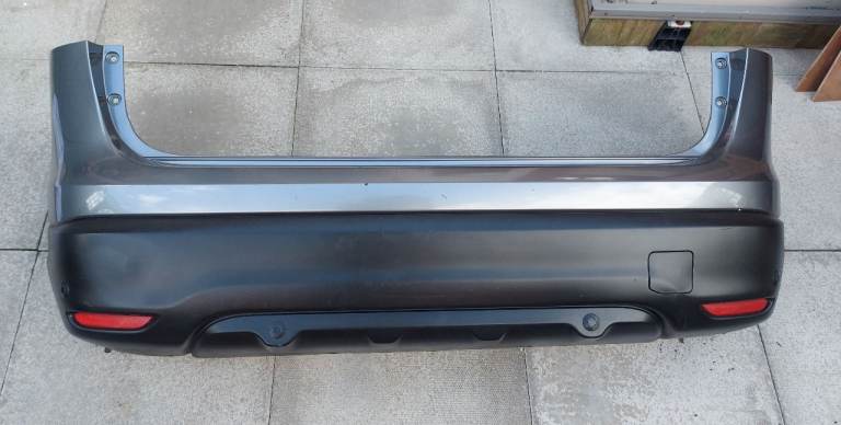 NISSAN QASHQAI J11 MK2 REAR BUMPER WITH PARKING SENSORS GREY KAD 2014-2017