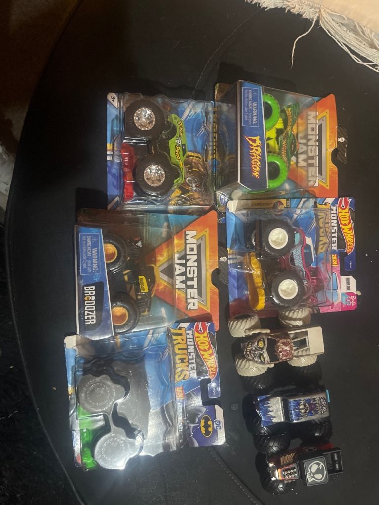 Hot wheels monster trucks 