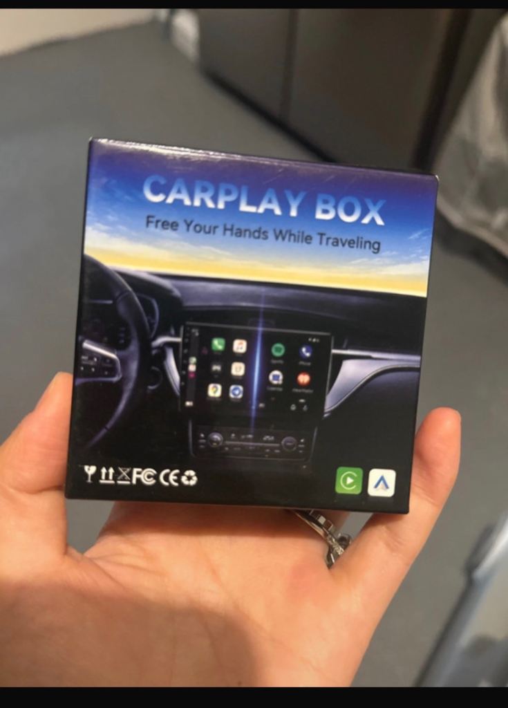 CarPlay adaptor 