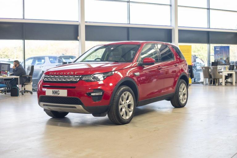 2016 Land Rover Discovery Sport 2.0 TD4 HSE 5dr [5 Seat] ESTATE DIESEL Manual