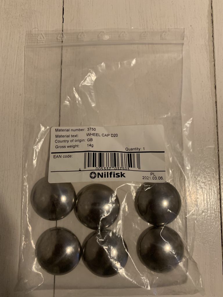 6 x Nilfisk wheel cap D20