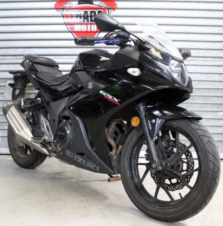 2020 20 SUZUKI GSX 250R GSXR 250 ABS A2 TRADE SALE BLACK 14K NEW MOT GSX 250 R