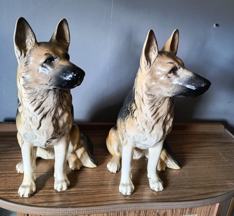 PAIR OF BESWICK ALSATIAN DOGS 1972-1989