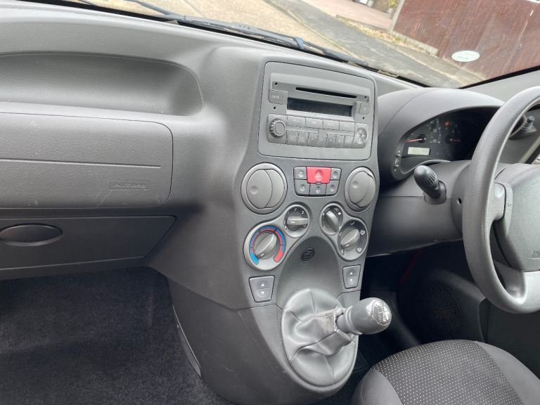 Fiat, GRANDE PUNTO, Hatchback, 2007, Manual, 1242 (cc), 5 doors