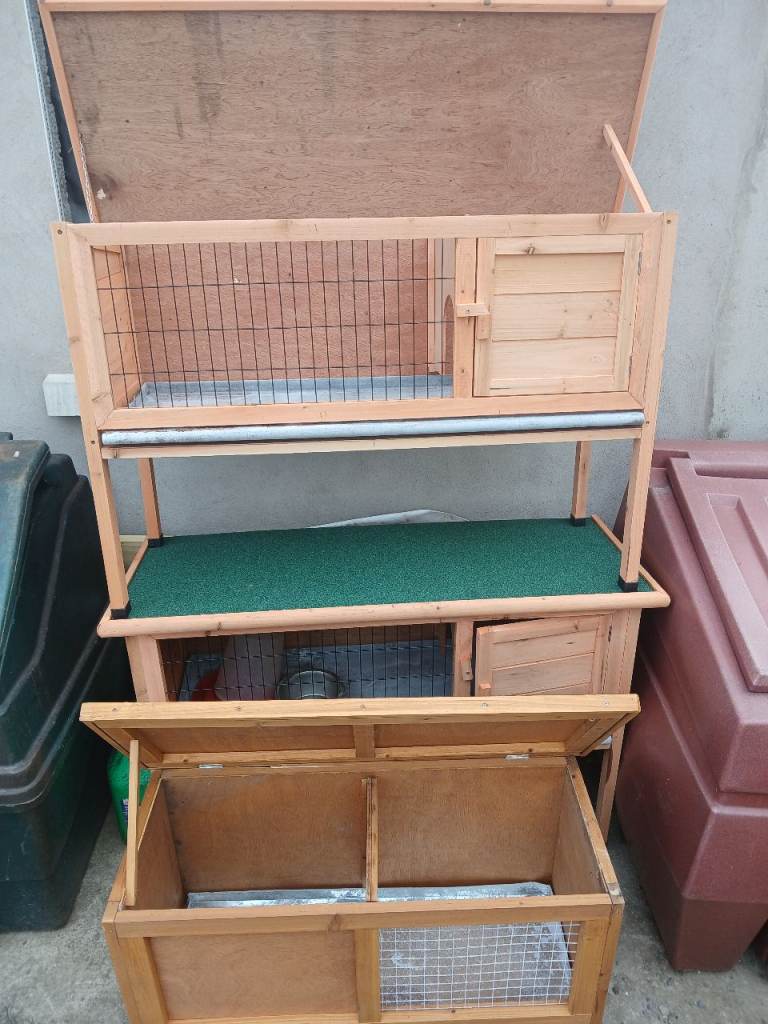 Rabbit Hutches and Dog Kennels