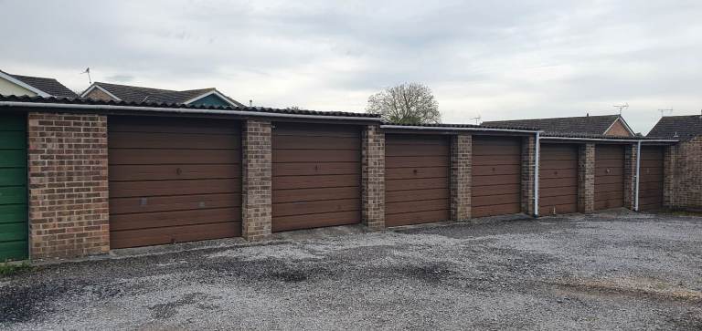 Garage/Parking/Storage to rent: Riverwood Gardens off London Road, High Wycombe  HP11 1HN