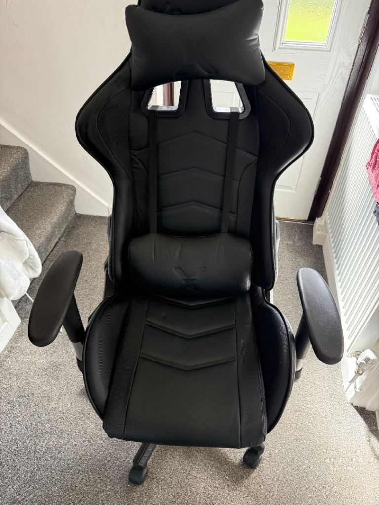 X Rocker Gaming Chair – Black, Good Condition