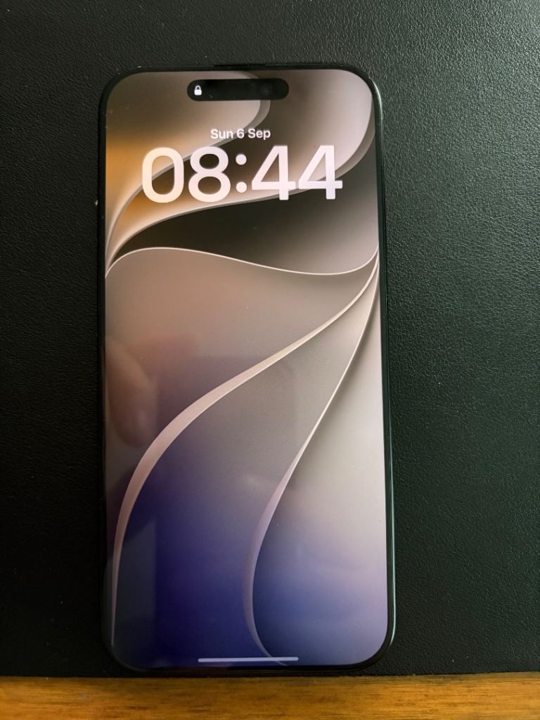 iPhone 16 Pro Max