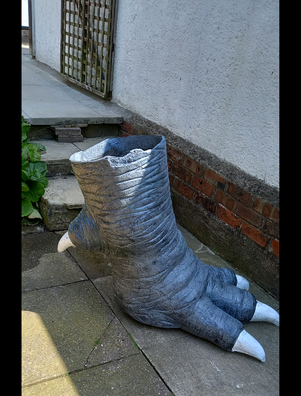 Rare Unique X.Large Dinosaurs Foot.🦖 Fibreglass, Theme Park Ride. 