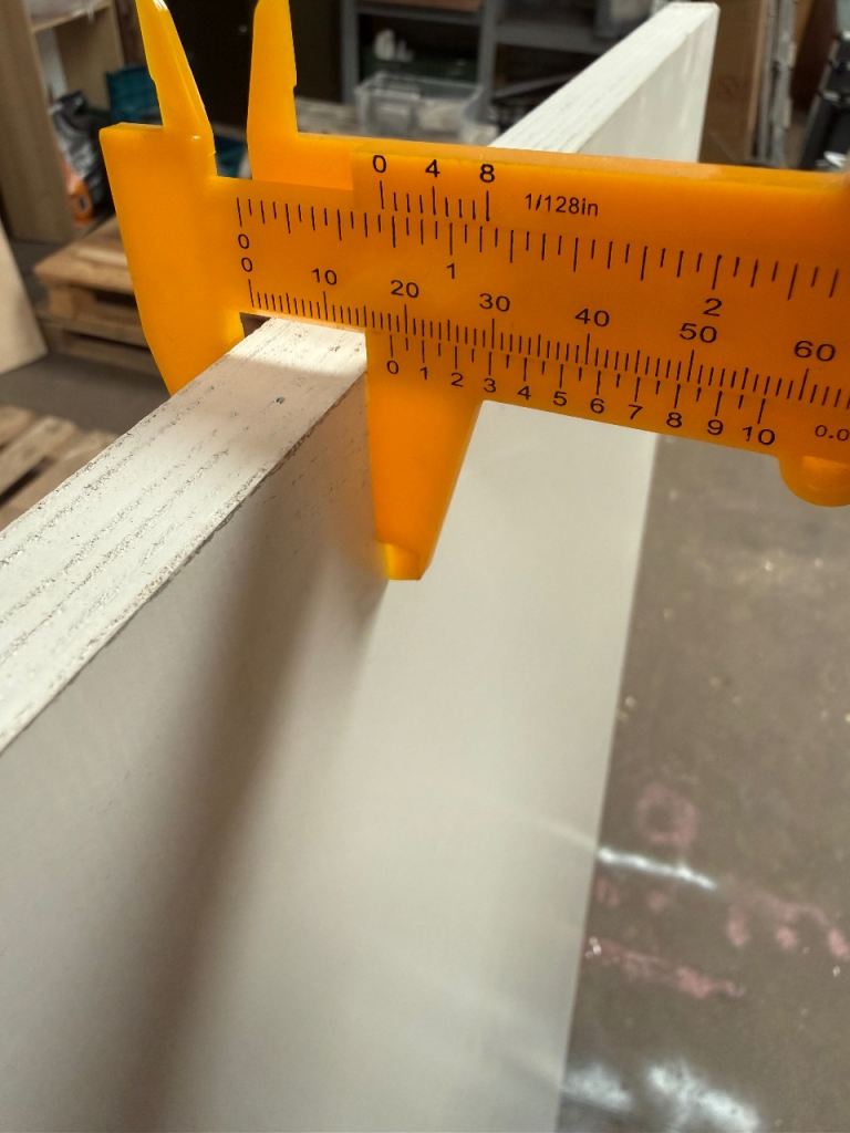 18mm White Melamine Faced Birch Plywood – 2500 x 1250mm – 5 Sheets