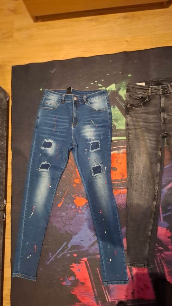 image for NVLTY & ZARA jeans