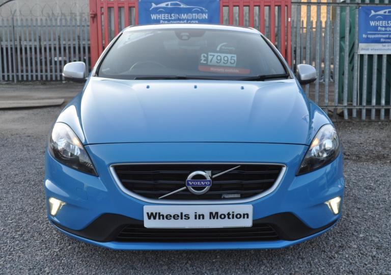 2016 Volvo V40 T2 [122] R DESIGN 5dr HATCHBACK Petrol Manual