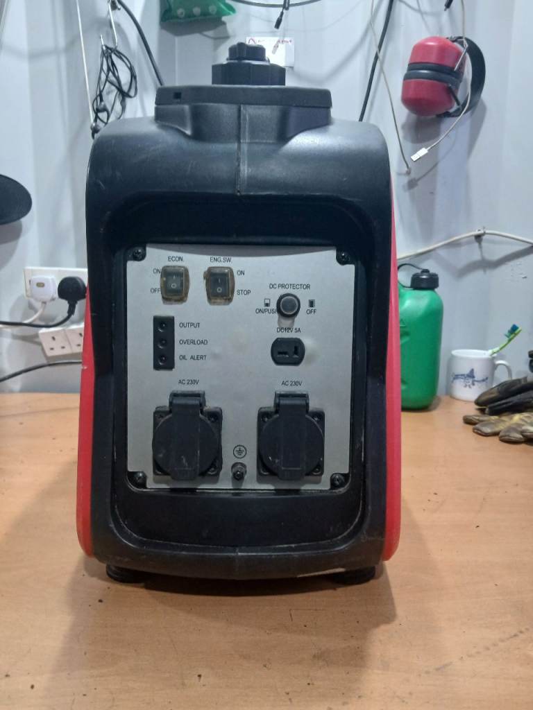 Clarke inverter generator petrol 