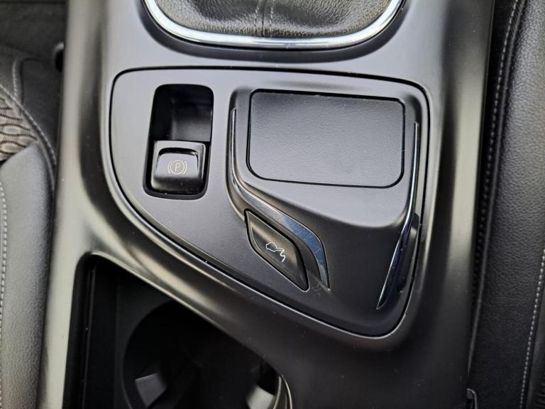 2014 Vauxhall Insignia 2.0 CDTi ecoFLEX Tech Line Sports Tourer Euro 5 (s/s) 5dr ESTATE Diesel Ma...