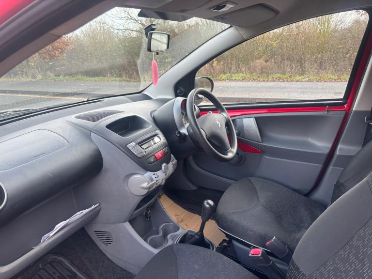 2011 Peugeot 107 1.0 Envy FIVE DOOR - ULEZ - £20 TAX - LOW MILES - (63K) HATCHBACK Petrol Manual