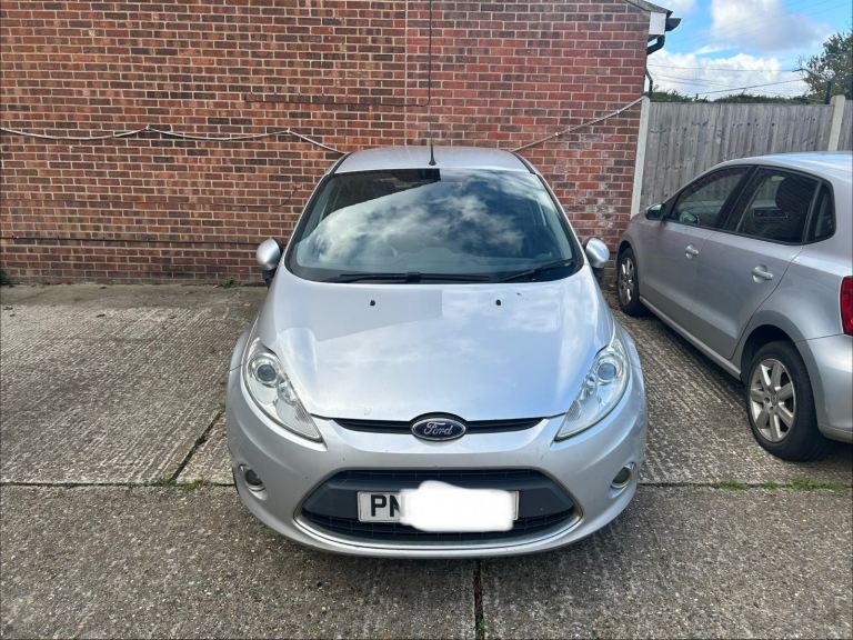 SEMI AUTOMATIC FIESTA 1.4 2012