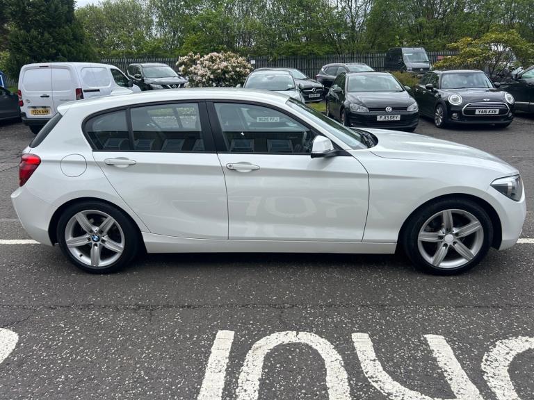 2011 BMW 1 Series 120d Sport 5dr HATCHBACK Diesel Manual
