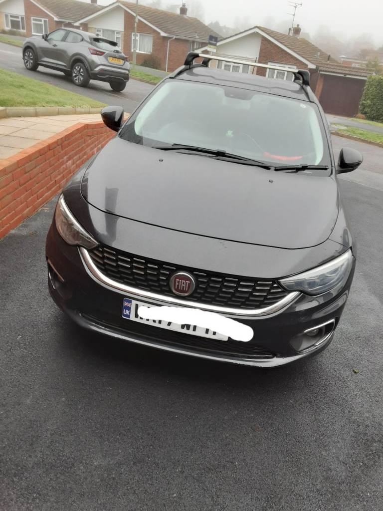 Fiat Tipo Lounge Estate 1,6 mulijet Diesel Black Manual