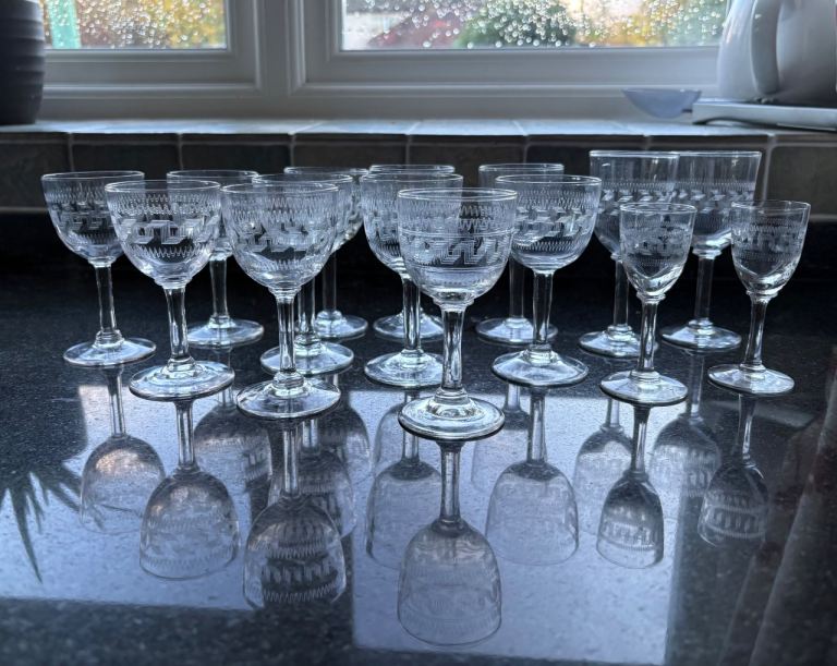 Vintage Greek key design fine glasses(15 in total)