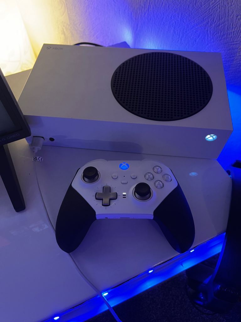 Xbox Series S Console with Controller and Headset – As Good As New