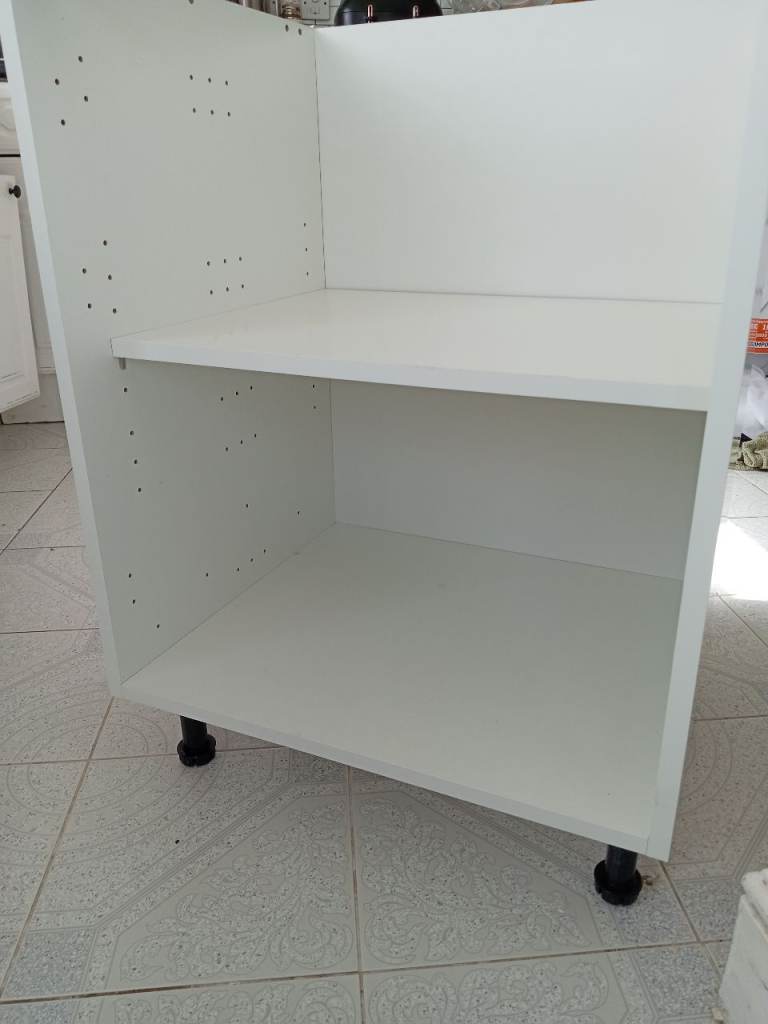 NEW B&q lower kitchen cabinet 