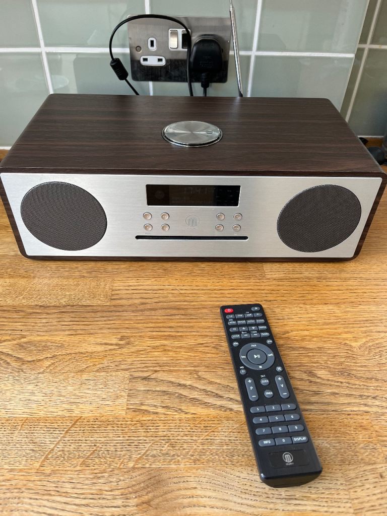Majority Oakington DAB / DAB+ Music System CD player Bluetooth
