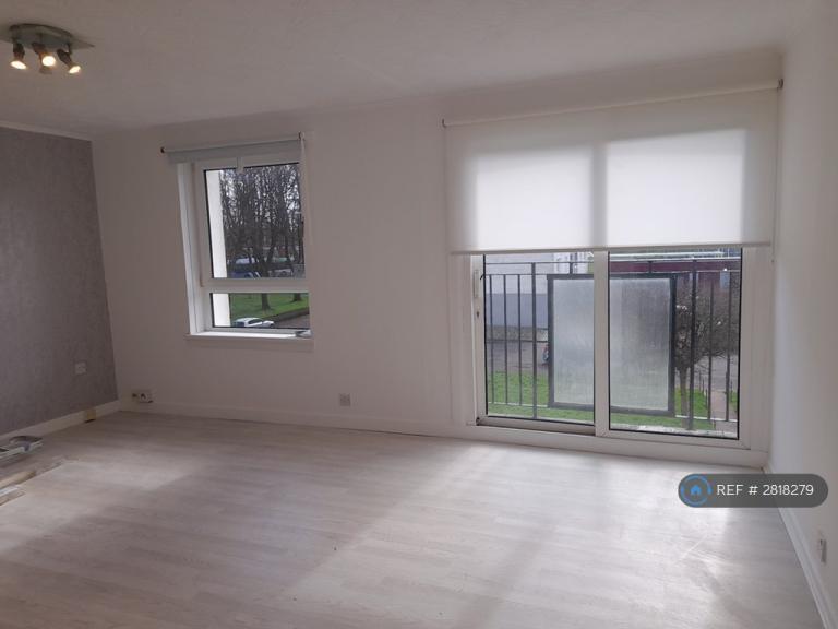 3 bedroom flat in Gorget Quadrant, Glasgow, G13 (3 bed) (#2818279)