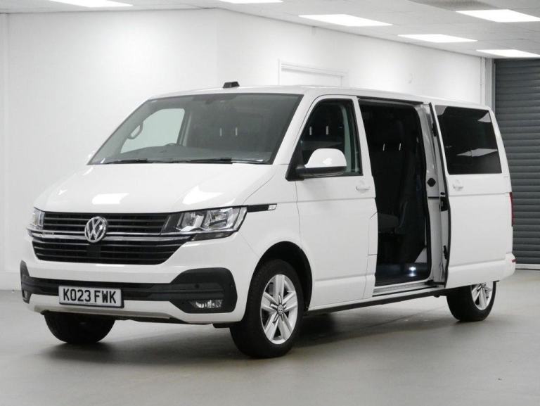 23 VW TRANSPORTER T32 2.0 TDI 150 BHP 4MOTION LONG HIGHLINE KOMBI 5 SEAT CREWCAB