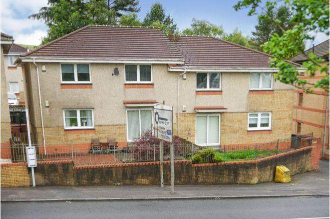 Spacious Two Bedroom Flat with garden near train station - Shotts Lanarkshire - NOW GONE SORRY