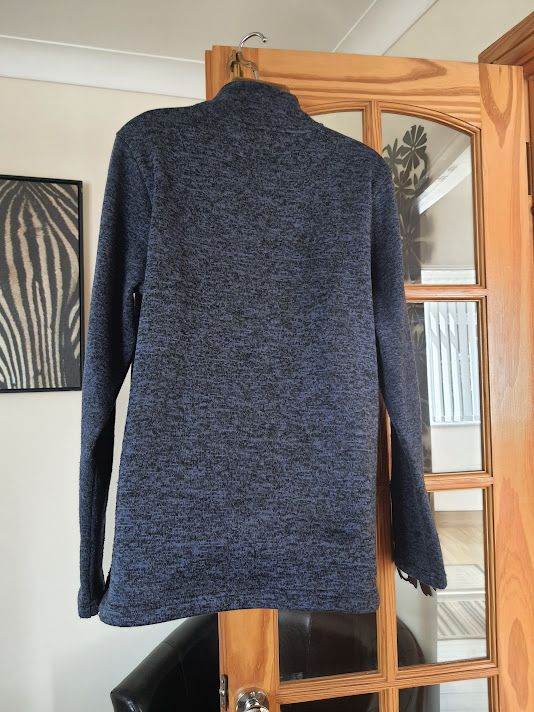     Men's  Parkside  1/4 Zip Pullover  ...🖤... Size L