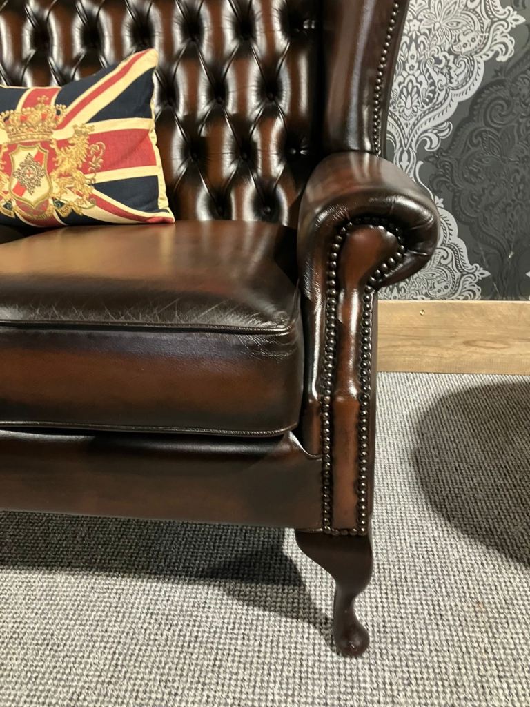 Stunning Refurbished RARE Chesterfield 3 Seater Queen Anne Sofa in Brown Leather - Delivery