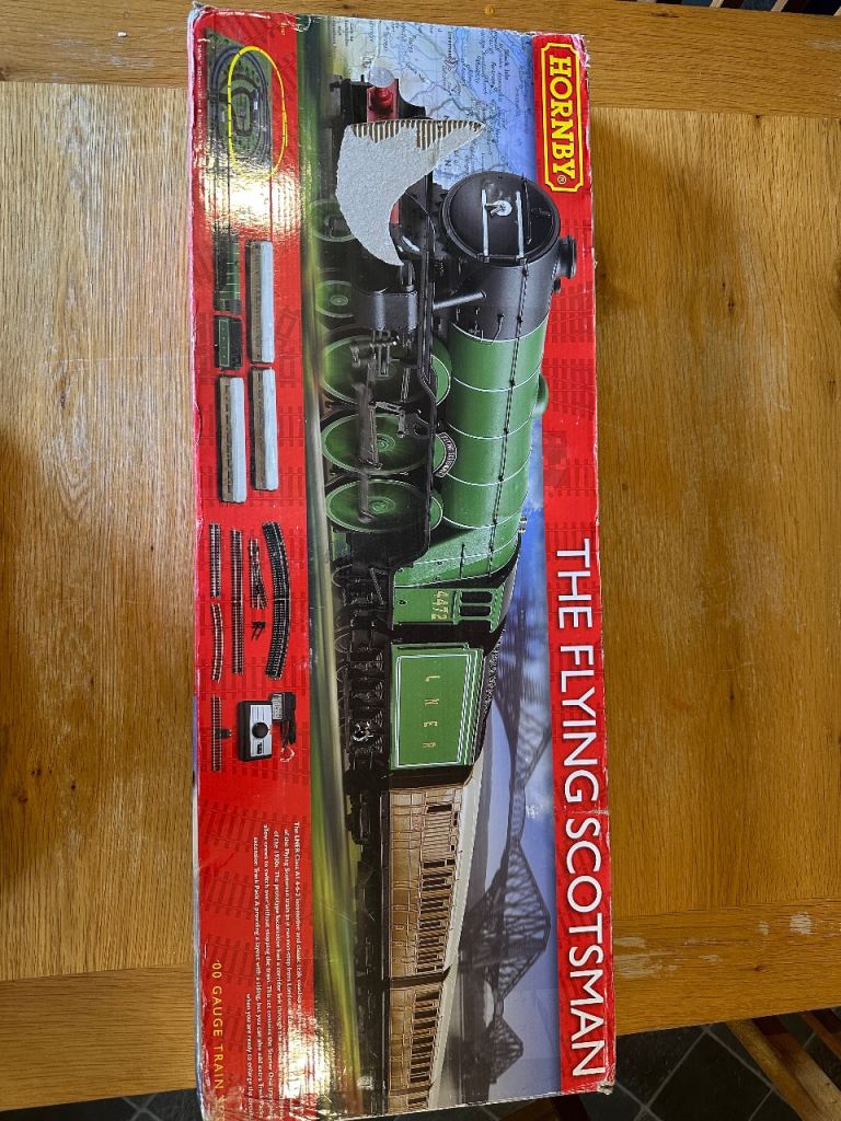 Hornby 'The Flying Scotsman' Train Set – Brand New