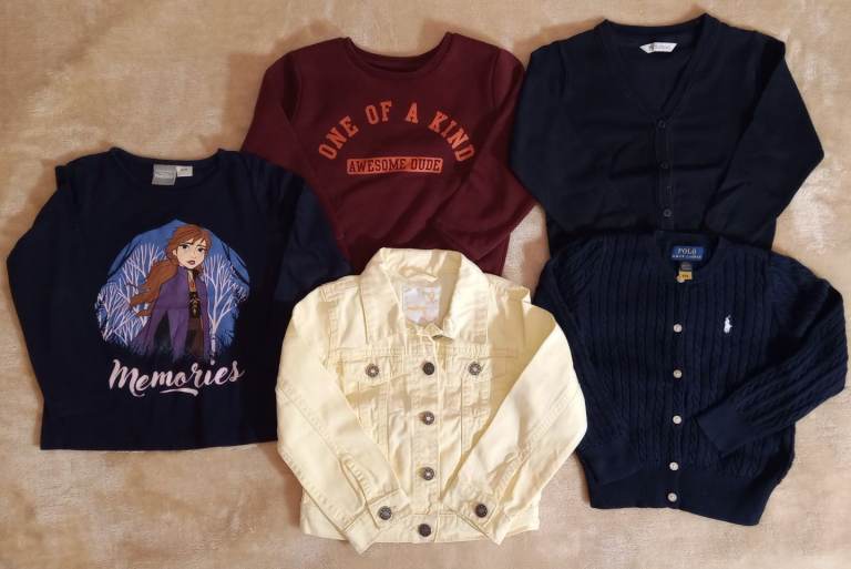 Girls bundle of clothes size 3-4y