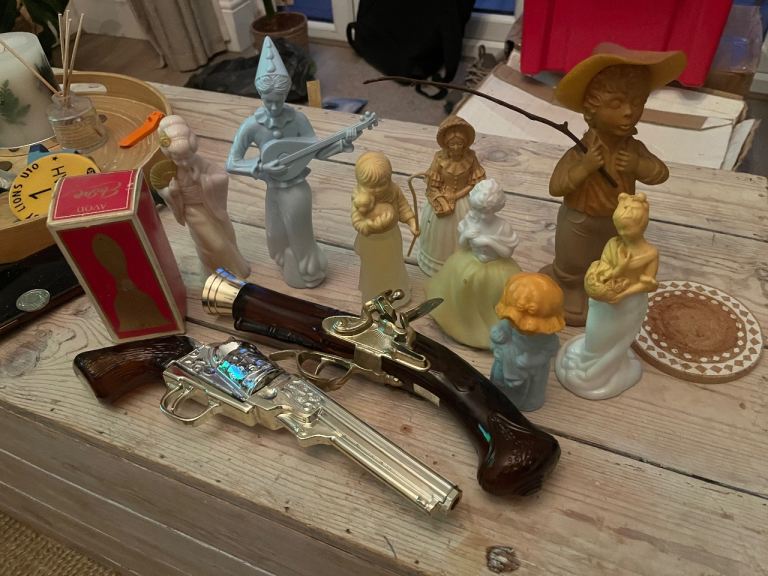 Vintage Avon Figurine Perfume Bottles Job Lot – Decorative Collectables