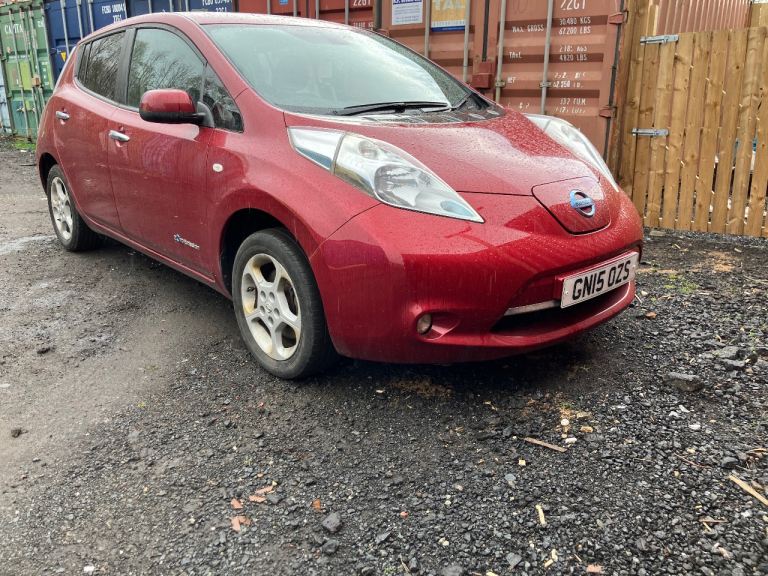 Automatic Nissan leaf