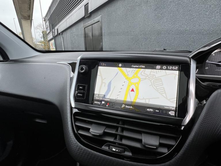 PEUGEOT 2008 1.6 BlueHDi GT Line 2017