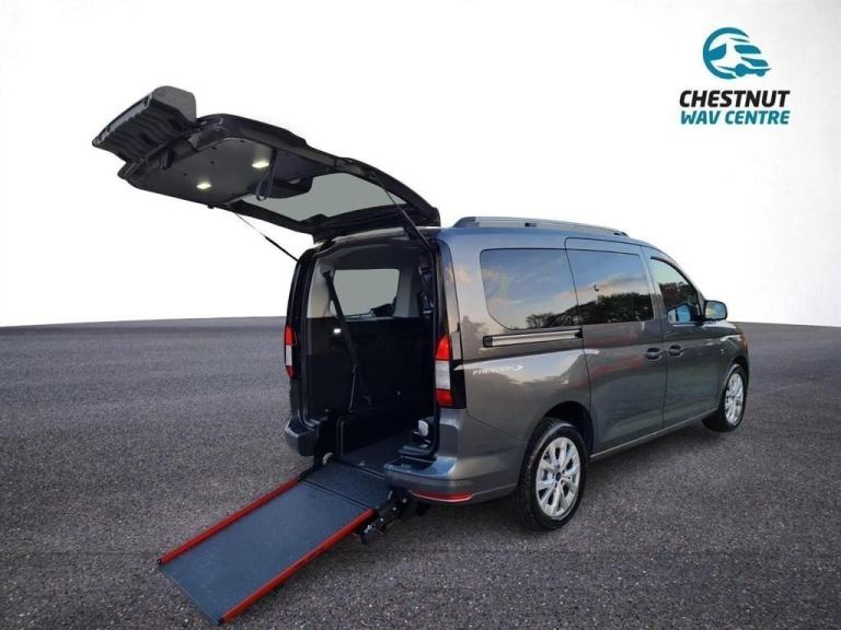 Ford Tourneo Connect WAV Wheelchair Access Automatic 5 Seats 2025 1K Miles!