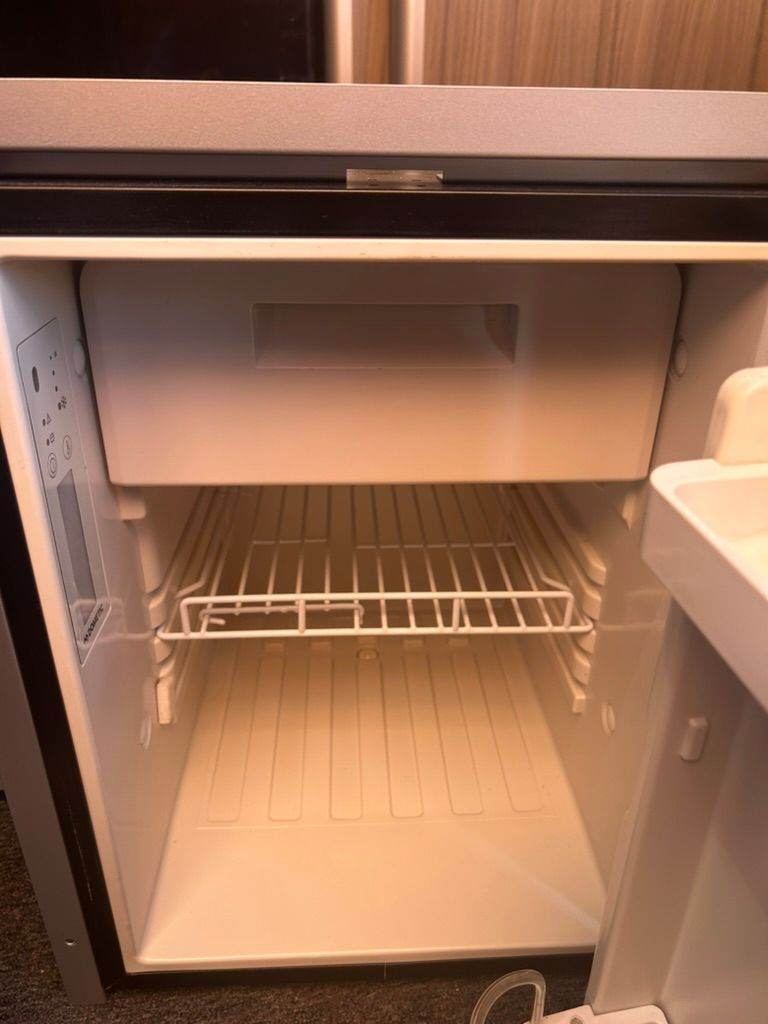 Dometic CRE0050 Campervan fridge 