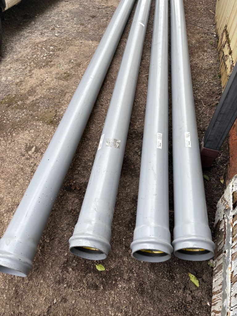 3m lengths of grey soil pipe