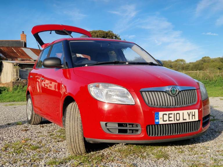 Skoda, FABIA, Hatchback, 2010, Manual, 1198 (cc), 5 doors
