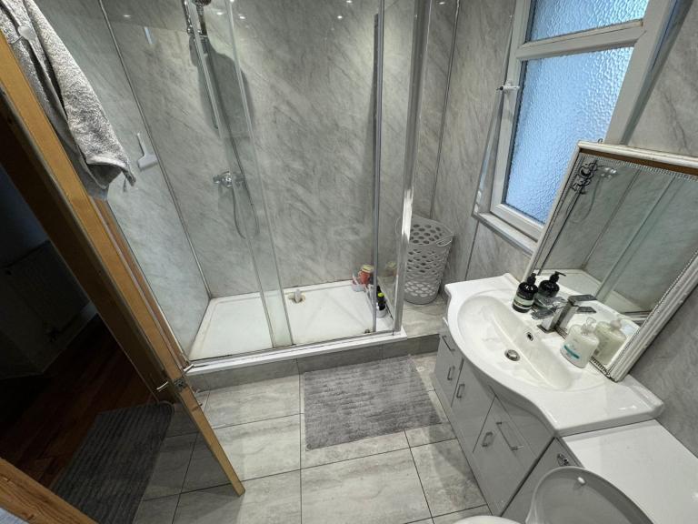 Room Available in Gorgie Road, £450 pcm