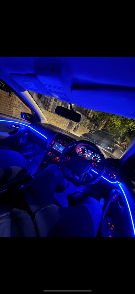 Volkswagen, POLO, Hatchback, 2015, Semi-Auto, 1197 (cc), 5 doors
