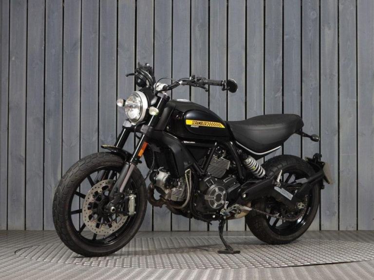2017 17 DUCATI SCRAMBLER 800 FULL THROTTLE